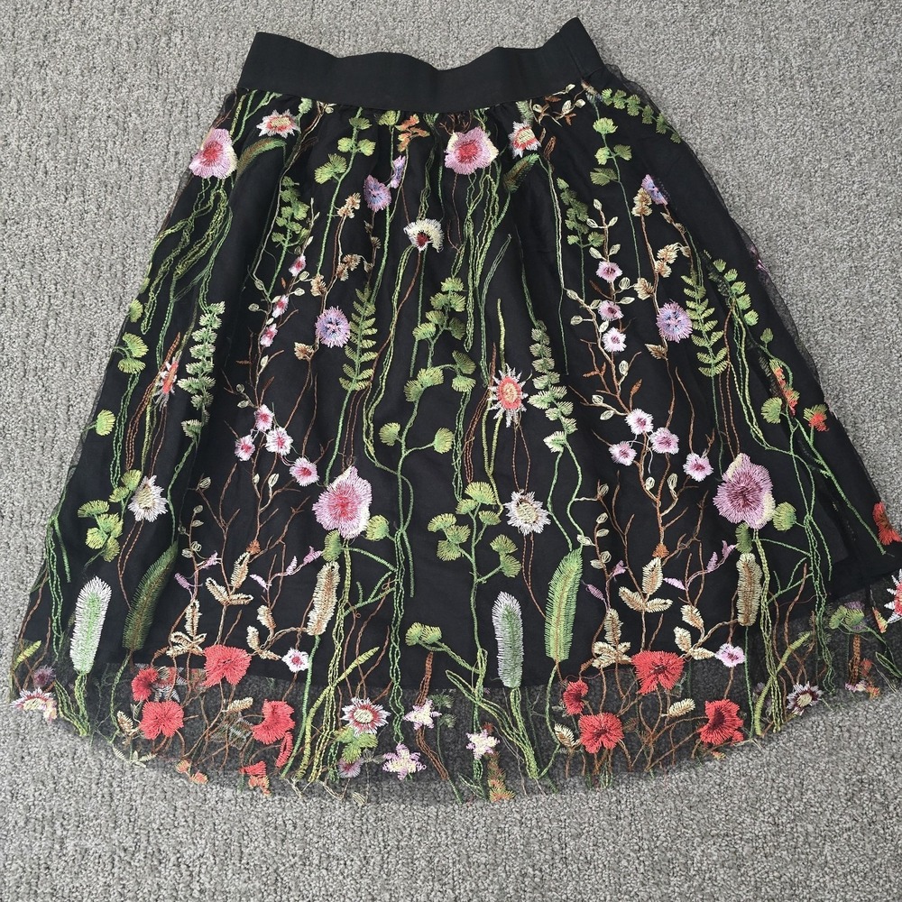 Eye Candy Embroidered Floral Mesh Skirt Medium Cottagecore Fairycore